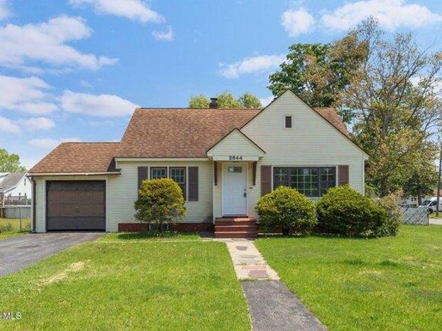 House for sale in Rotterdam Junction, New York