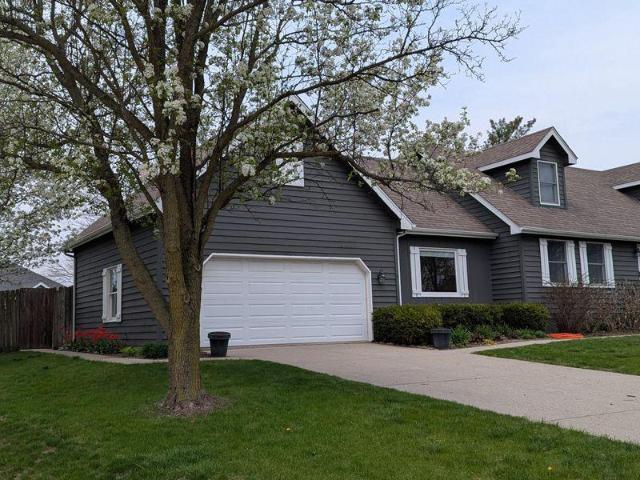 House for sale in Schererville, Indiana