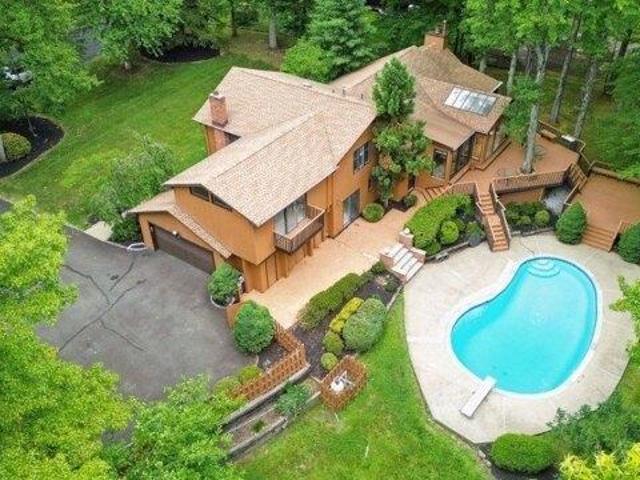 House for sale in Scotch Plains, New Jersey
