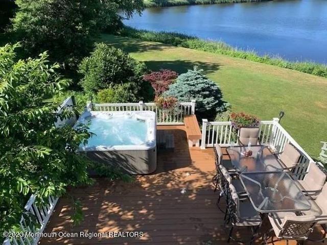 House for rent in Sea Girt