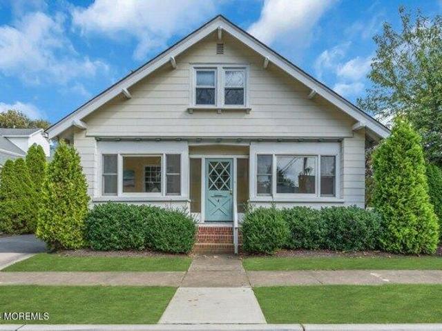 House for rent in Sea Girt
