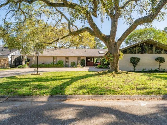 House for sale in Harris, Texas