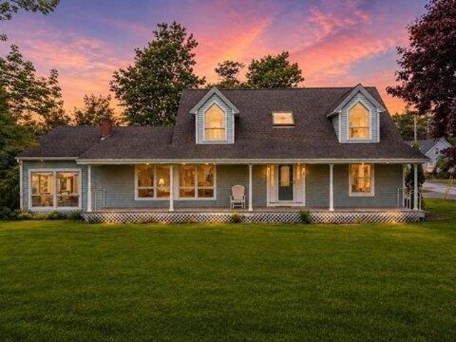 House for sale in Searsport, Waldo County