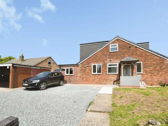 Farm for sale in Keyingham, East Riding Of Yorkshire