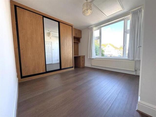Bungalow for rent in Bexleyheath, Greater London