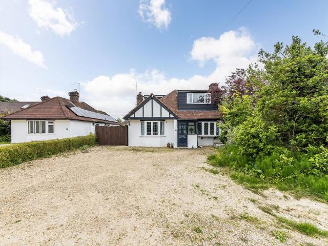 Bungalow for sale in Berrick Salome, Oxfordshire