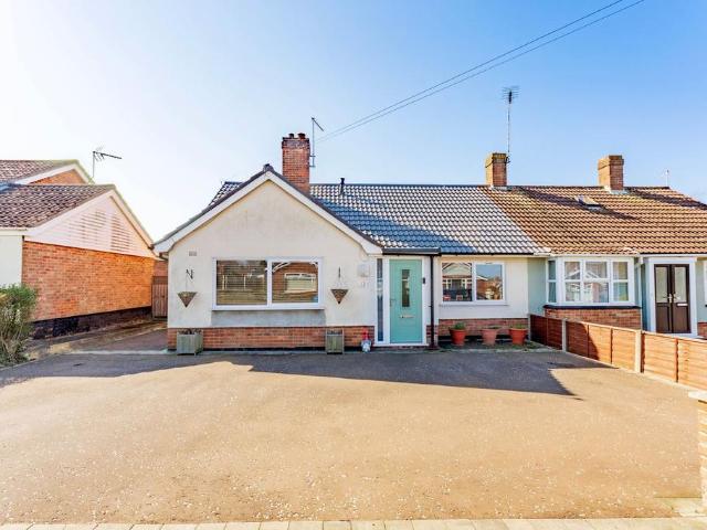 Bungalow for sale in Eastbridge, Suffolk