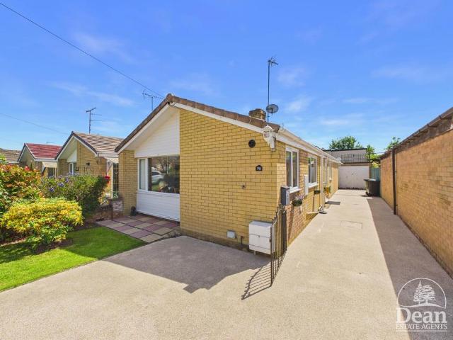 Bungalow for sale in Tutnalls, Bromsberrow Heath