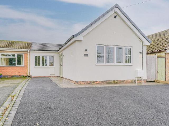 Bungalow for sale in Balsall, West Midlands