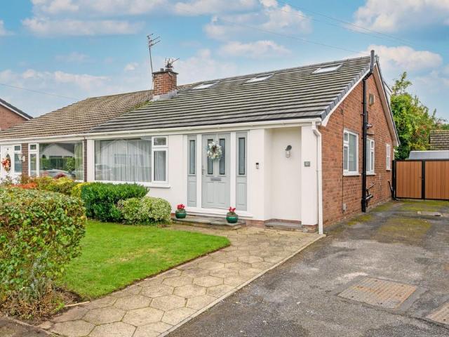 Bungalow for sale in Oughtrington, Warrington