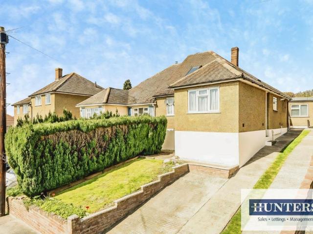 Bungalow for sale in Monks Orchard, Kent