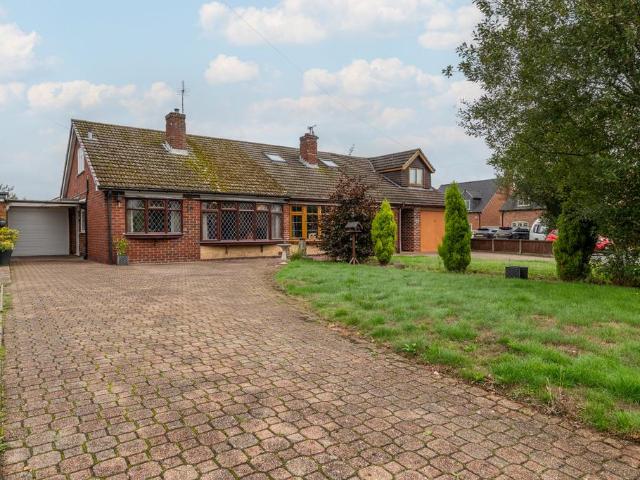 Bungalow for sale in Beamhurst, Staffordshire