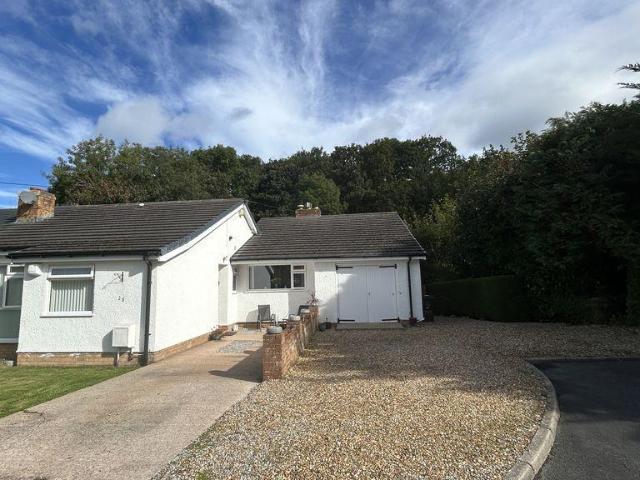 Bungalow for sale in Old Colwyn, Conwy