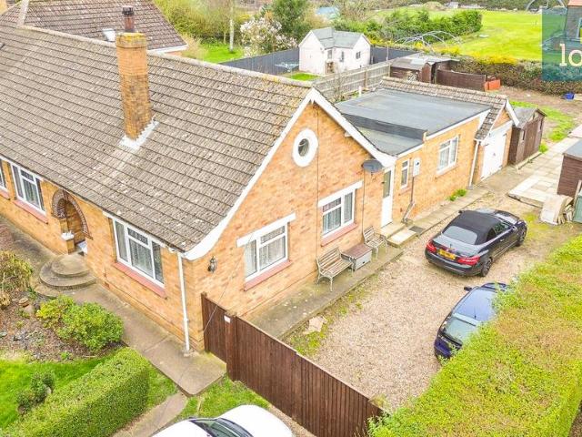 Bungalow for sale in Belleau, Lincolnshire
