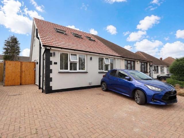 Bungalow for sale in St Paul's Cray, Greater London