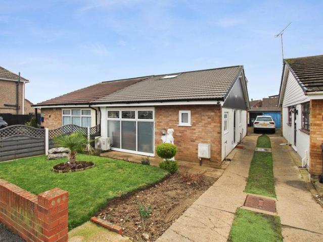 Bungalow for sale in Maypole, Monks Orchard