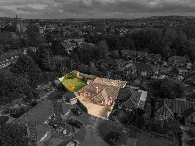 Bungalow for sale in Southam CP, Stratford-on-Avon