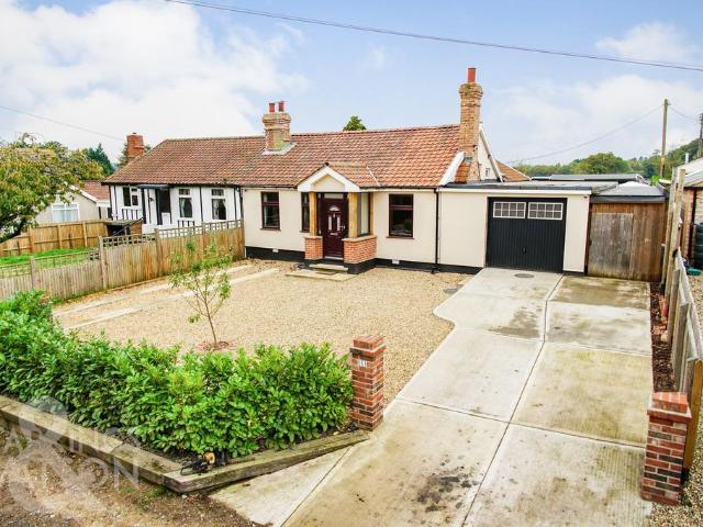 Bungalow for sale in Crostwick, Norfolk