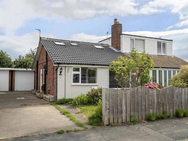 Bungalow for sale in Bishopthorpe, York