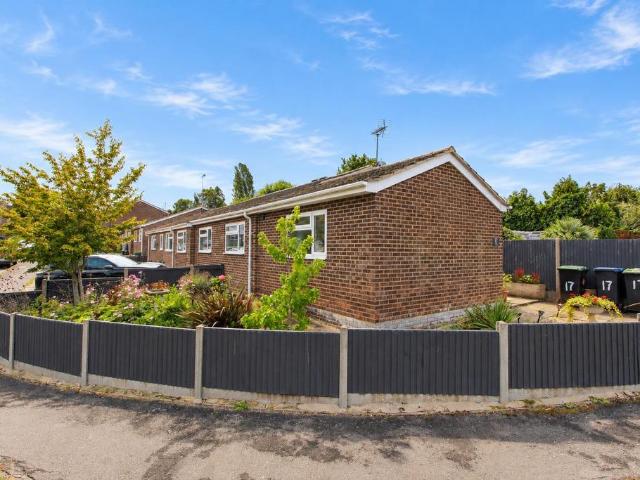 Bungalow for sale in Lower Herne, Canterbury