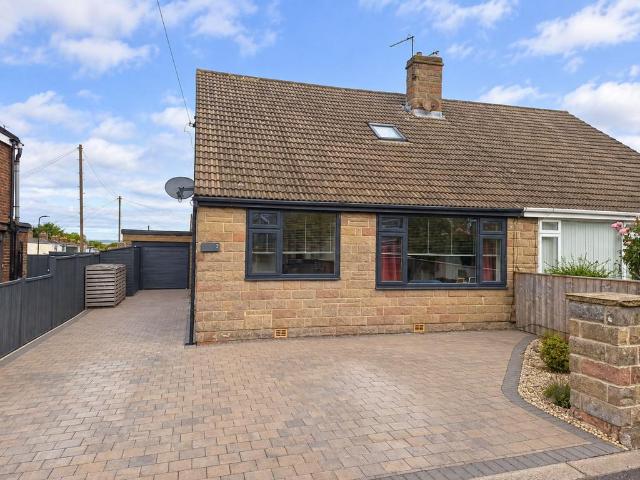 Bungalow for sale in South Lackenby, Lazenby