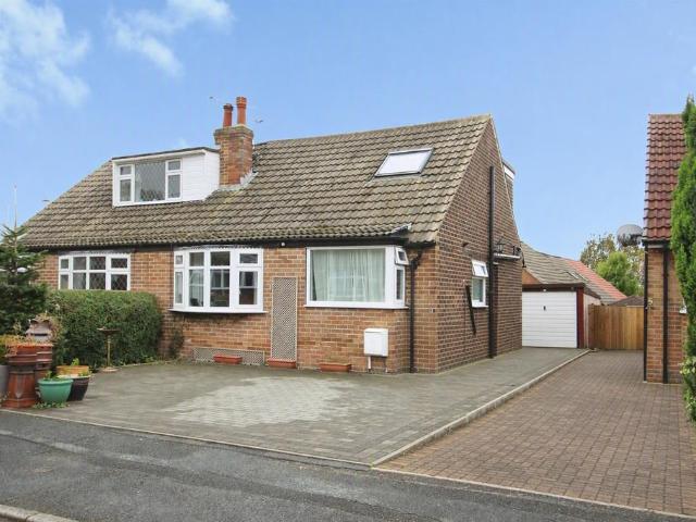 Bungalow for sale in Gamble Hill, Leeds