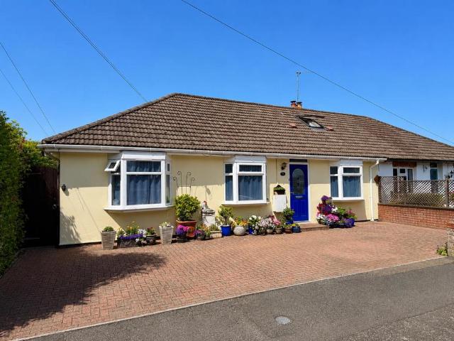 Bungalow for sale in Brixworth