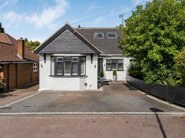 Bungalow for sale in South Mimms, Hertsmere