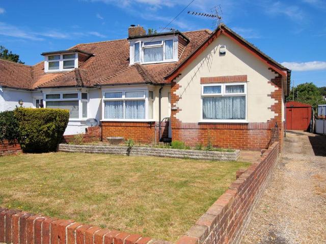 Bungalow for sale in Fareham, Hampshire