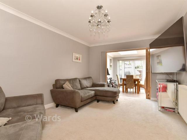 Bungalow for sale in Sutton-at-Hone and Hawley, Monks Orchard