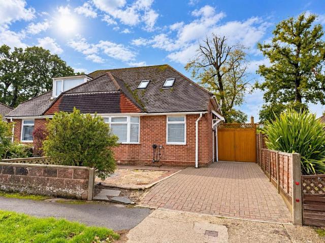 Bungalow for sale in Catisfield, Fareham