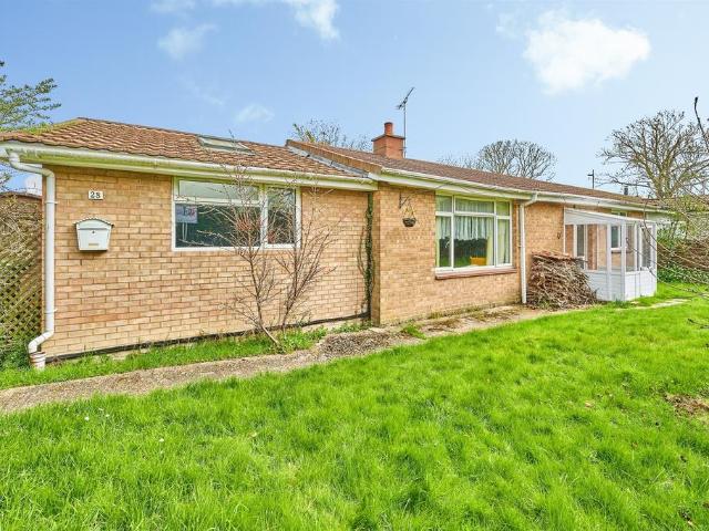 Bungalow for sale in Duxford, Arrington