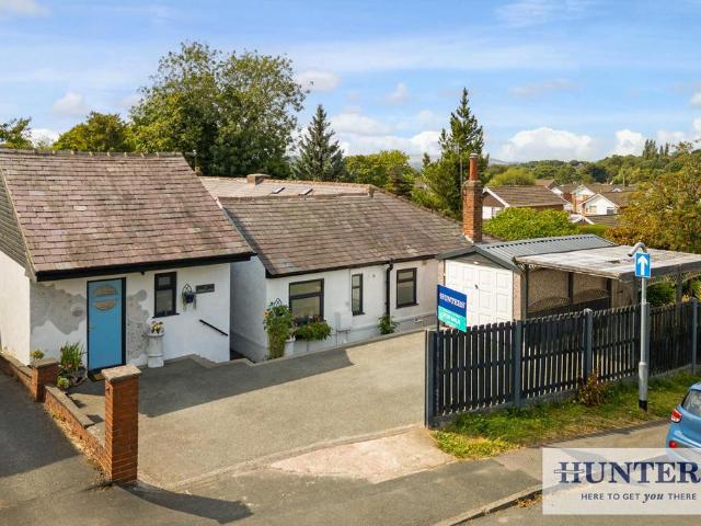 Bungalow for sale in Rufford Park, Yeadon