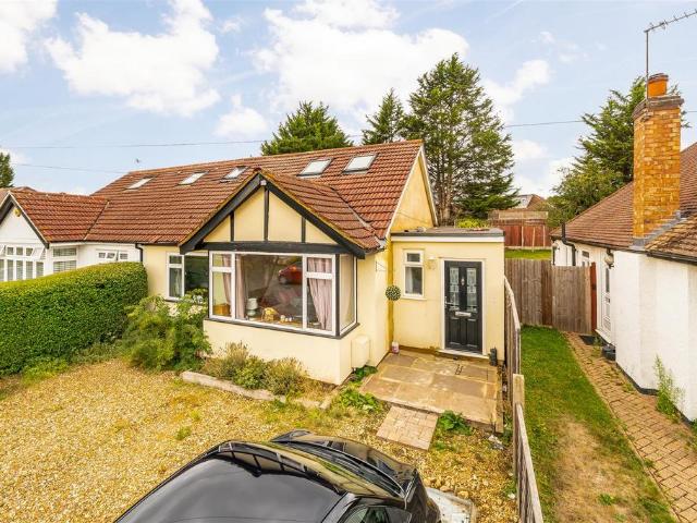 Bungalow for sale in Ickenham, Greater London