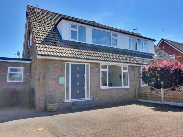 Bungalow for sale in Leconfield