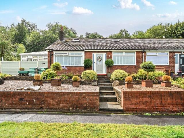 Bungalow for sale in Shaw Side, Pendock