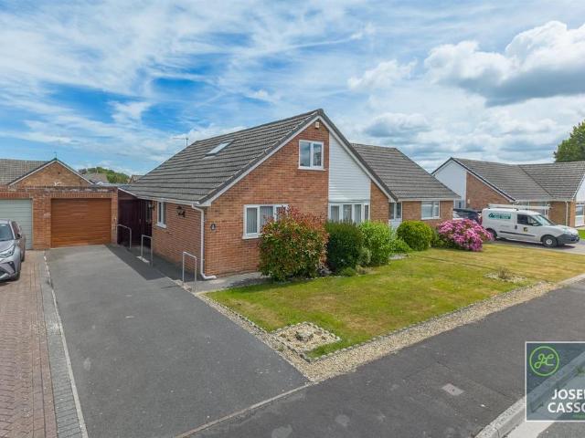 Bungalow for sale in Durleigh, Bridgwater