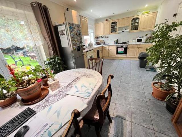 Bungalow for sale in Luton