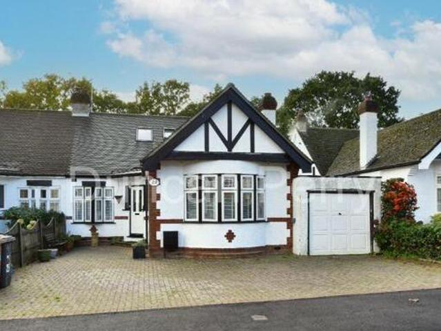 House for sale in Oakmere, Potters Bar