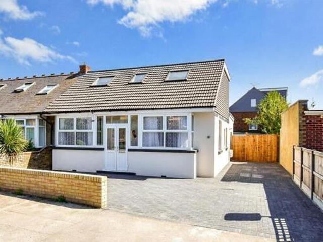 House for sale in Chilton, Acol