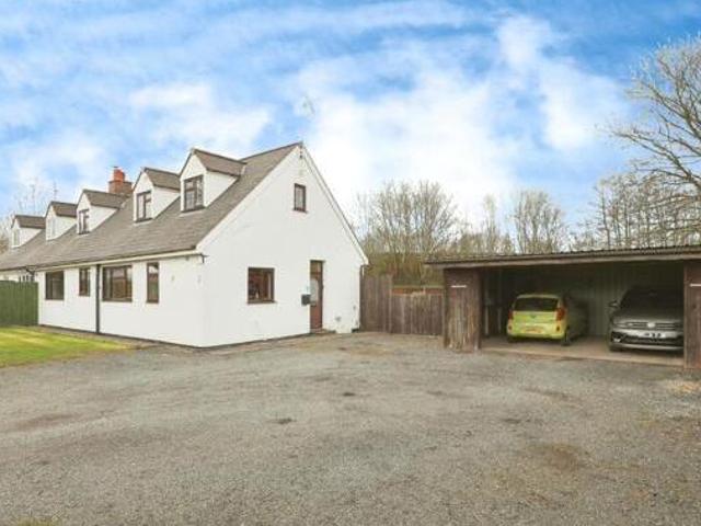 House for sale in Worcester, Worcestershire