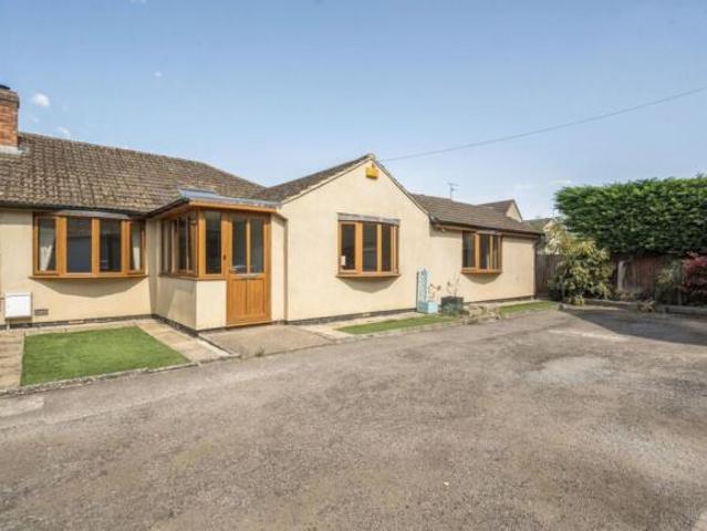 Bungalow for sale in Swindon