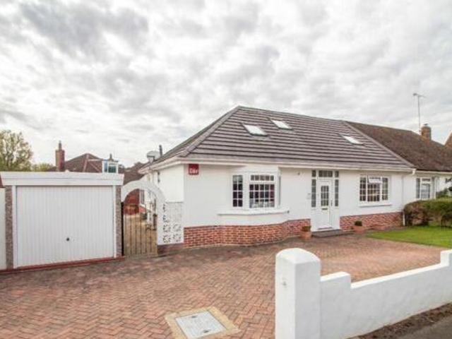 House for sale in Spring Vale, Hampshire