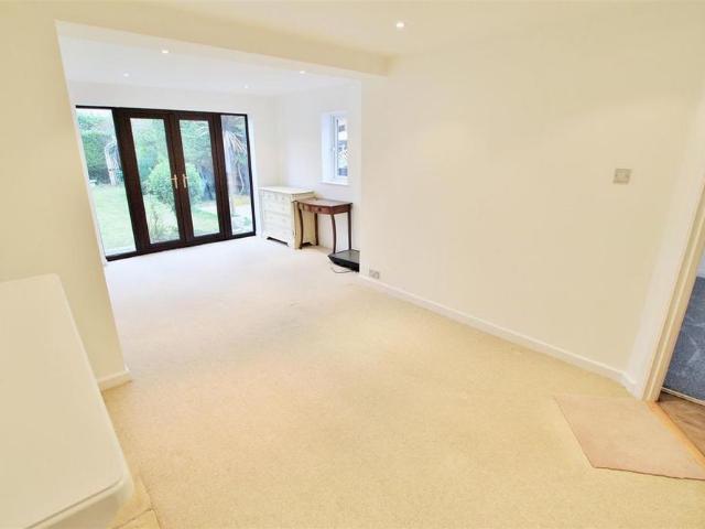 House for rent in Alton Barnes, Essex