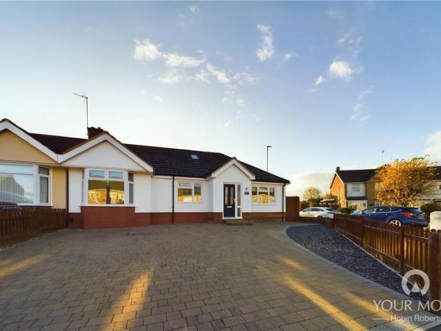 House for rent in Duston