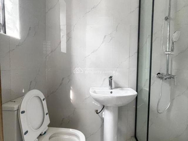 Duplex for sale in Eti Osa, Lagos