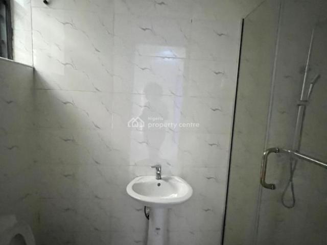 Duplex for sale in Eti Osa, Lagos