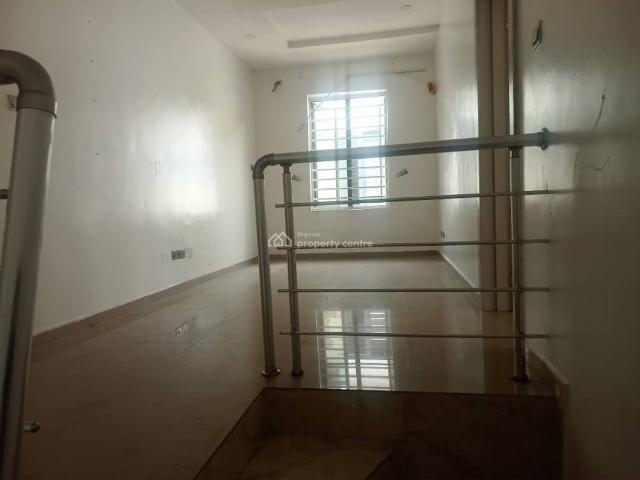 Duplex for rent in Eti Osa, Lagos