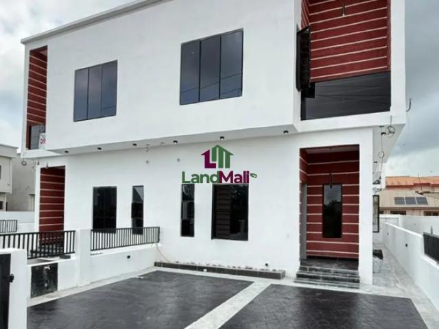Property for sale in Eti Osa, Abuja