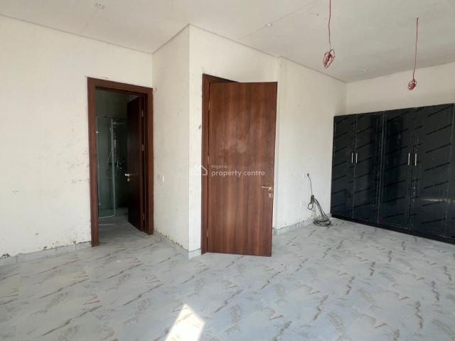 Duplex for sale in Eti Osa, Lagos